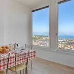 Window Of Family With Parking Spot Desenzanoloft Official Partner Homes & By Marriott Bonvoy