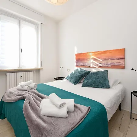 Desenzanoloft Official Partner Marriott Homes & - Window Of Family With Parking Spot Apartamento Desenzano del Garda